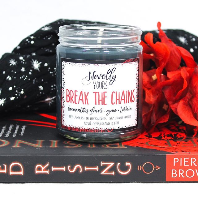 red rising candle
