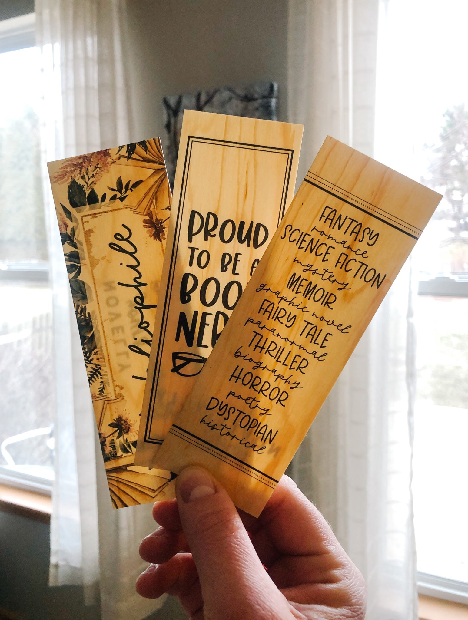 bookmarks made of wood (woodmarks) for readers, book nerds, bibliophiles